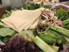 丰收菜-万里闯关东铁锅炖菜馆(高新旗舰店)