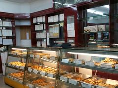 -上海哈尔滨食品厂(浦商百货昌里店)