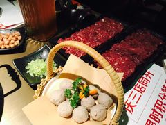 -左庭右院鲜牛肉火锅(新梅广场店)
