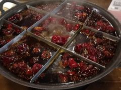 -白乐天毛肚火锅馆(南滨路店)