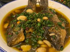 -去吃小龙虾·江湖菜·烧烤(南滨路店)