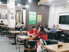 -李先生牛肉面大王(北京站售票厅餐厅)