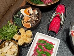 -三出山火锅(万象天地店)