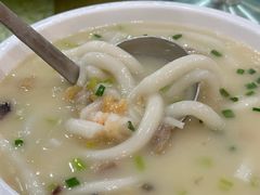 -鹏城人家海鲜酒家·23年老字号(较场尾店)