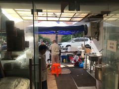 -锅贴大王南翔小笼(临沂二村店)