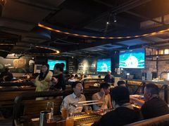 -麦凯伦烧烤·精酿超级工厂店(金桥总店)