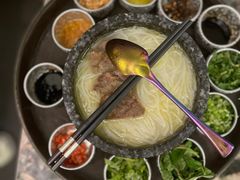 -浩海火燒雲傣家菜(芮欧百货店)