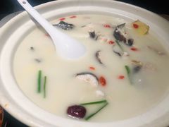 -老阿爸鲜鱼土菜(昆山花桥店)