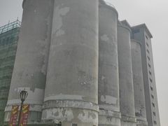 -云间粮仓