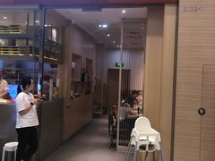 门面-喜家德虾仁水饺(华强天虹店)