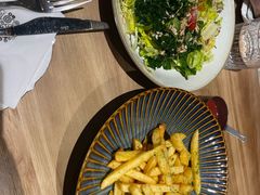 -LESCEDARS Brasserie Bistro香柏树