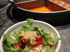 -热火朝天鲜切牛肉火锅(南强街巷店)