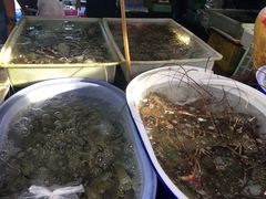 -拉威海鲜市场
