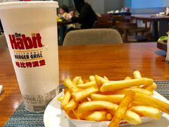 -The Habit Burger Grill 哈比特汉堡(爱琴海店)