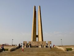 -唐山抗震纪念碑广场