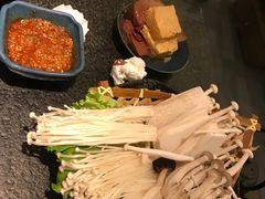 -湊湊火锅·茶憩(打浦桥日月光店)