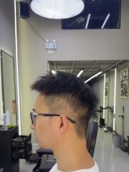 -尤司男士国潮理发馆