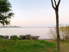 -上海滴水湖皇冠假日酒店