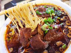 -八一好吃街·高品美食广场