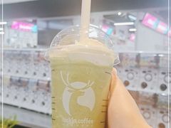 -luckincoffee瑞幸咖啡(香港名店街店)