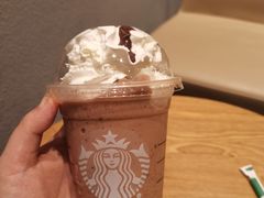 -星巴克(上海汇锦里店)