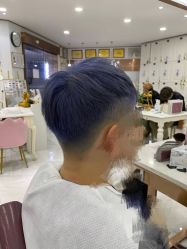 -镁连社·美联社