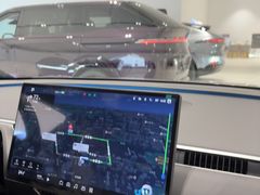 -小鹏汽车上海吴中路销售服务中心