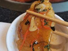 东北锅包肉-东三省东北铁锅炖(龙泉店)