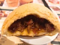 酥皮焗叉燒包-添好运点心专门店(百老汇店)