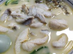 -明呈黄鱼面馆(斜土路店)