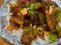 铁板小炒肉-红焱牛肉面馆