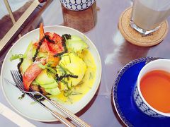 -The ROOF (通盈中心店)