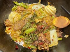 -玺炖·中国铁锅炖(南京东路店)