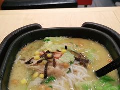 -阿香米线(凯德广场.1818店)