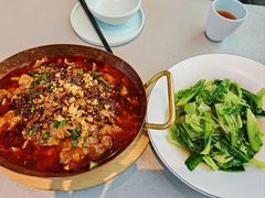 -有红鸡毛店·川菜(建设路店)