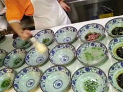 -老新隆牛肉锅贴(新街口店)