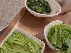 -七欣天香辣蟹火锅(闵行浦江欢乐颂店)