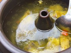 -云海肴·汽锅鸡·云南菜(天山百盛优客店)