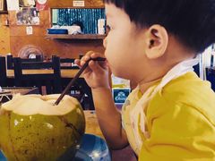 -Thiw Soen Seafood Restaurant