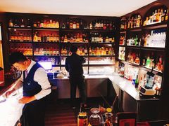 -OX BAR 拉培耶小镇(大连老街店)