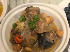 -浅深(世茂滨江精品店)