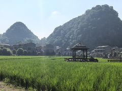 -高荡千年布依古寨旅游景区