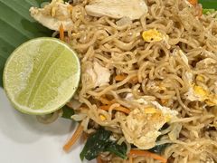 -Kat's Kitchen
