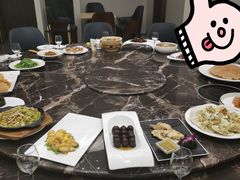 -南京悦客假日酒店