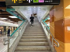 -南京西路(地铁站)