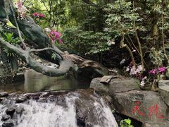 -古龙峡云天玻霸