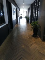 -松和日式美容整骨