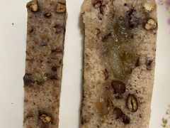 刚蒸好的热气腾腾的糕-杨招娣糕点(装驾桥巷店)