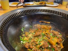 -锅老头海鲜铁锅炖