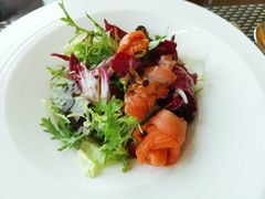 蔬菜沙律和烟熏三文鱼-Social 秀西餐厅-长沙瑞吉酒店(运达店)